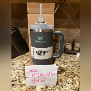 Stanley 40oz tumbler